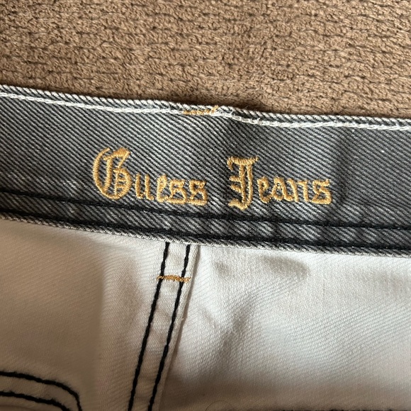 Mens Guess Grey Jeans - Picture 2 of 4